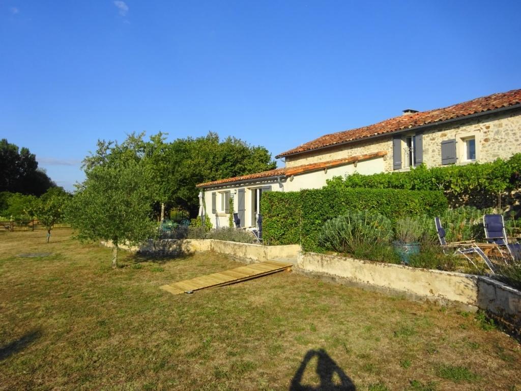 Отель Les Chardons Chenaud Экстерьер фото
